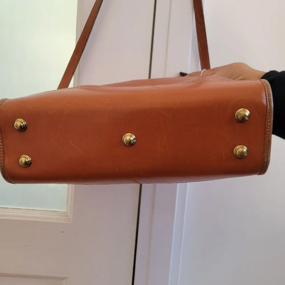 VINTAGE DOONEY & BOURKE Honey Camel Brown Leather Shoulder Bag - Picture 8 of 11